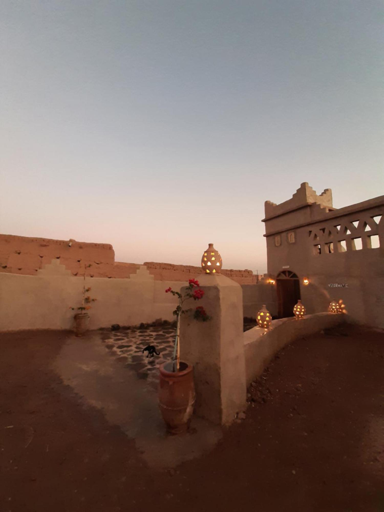 Auberge Kasbah Dar Sahara Tours M'Hamid Buitenkant foto